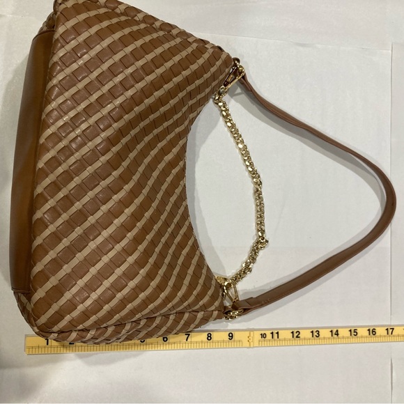 Steve Madden Brown and Tan Shoulder Bag with Gold Detailing - Picture 6 of 13